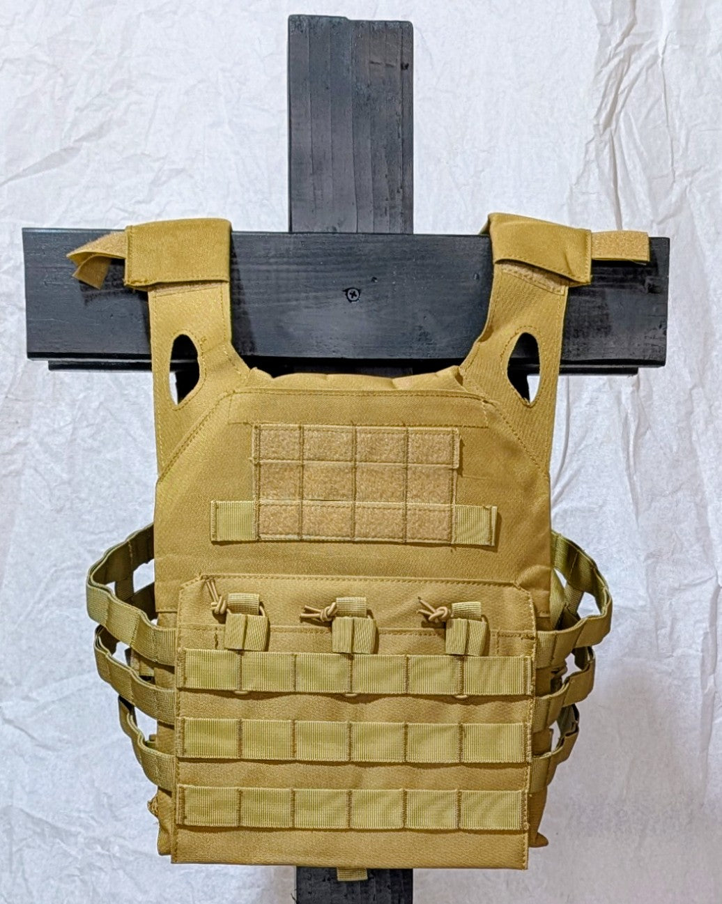 Basic Betty in Coyote Brown